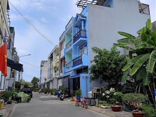 Nhà 4 tầng sát vinhomes grand park 52m nở hậu, hẻm 8m, khu dân trí cao
