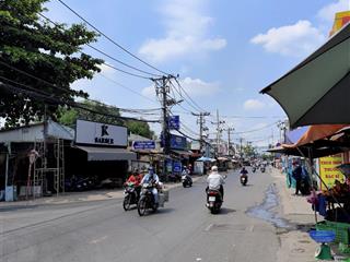 Nhà 3 tầng diện tích đẹp khu sát vinhomes, ở lâu dài rất ổn