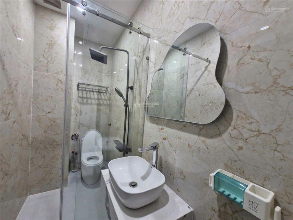 Đối diện vinhomes  nhà siêu đẹp 3 tầng  view vinhomes