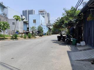 Bán lô đất sát vinhomes grand park  105m2  khu dân cư đông đúc