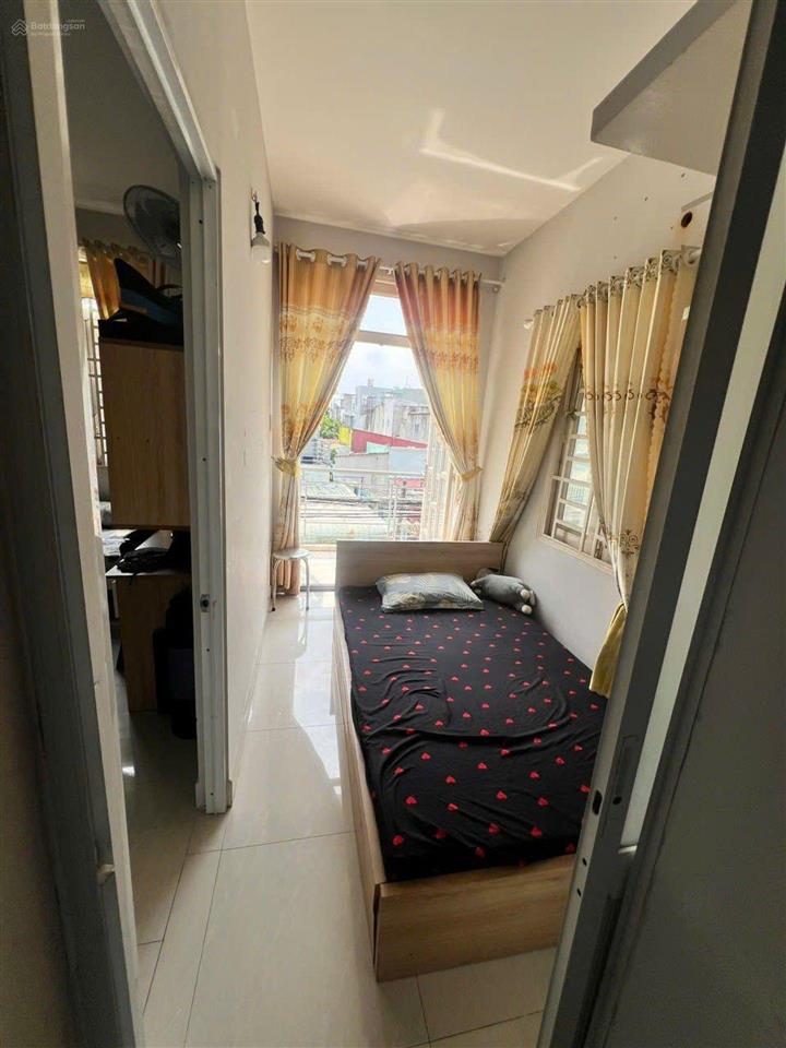 Bán nhà gần đường lò lu  ngang 6m  chỉ 5 phút tới vinhomes grand park