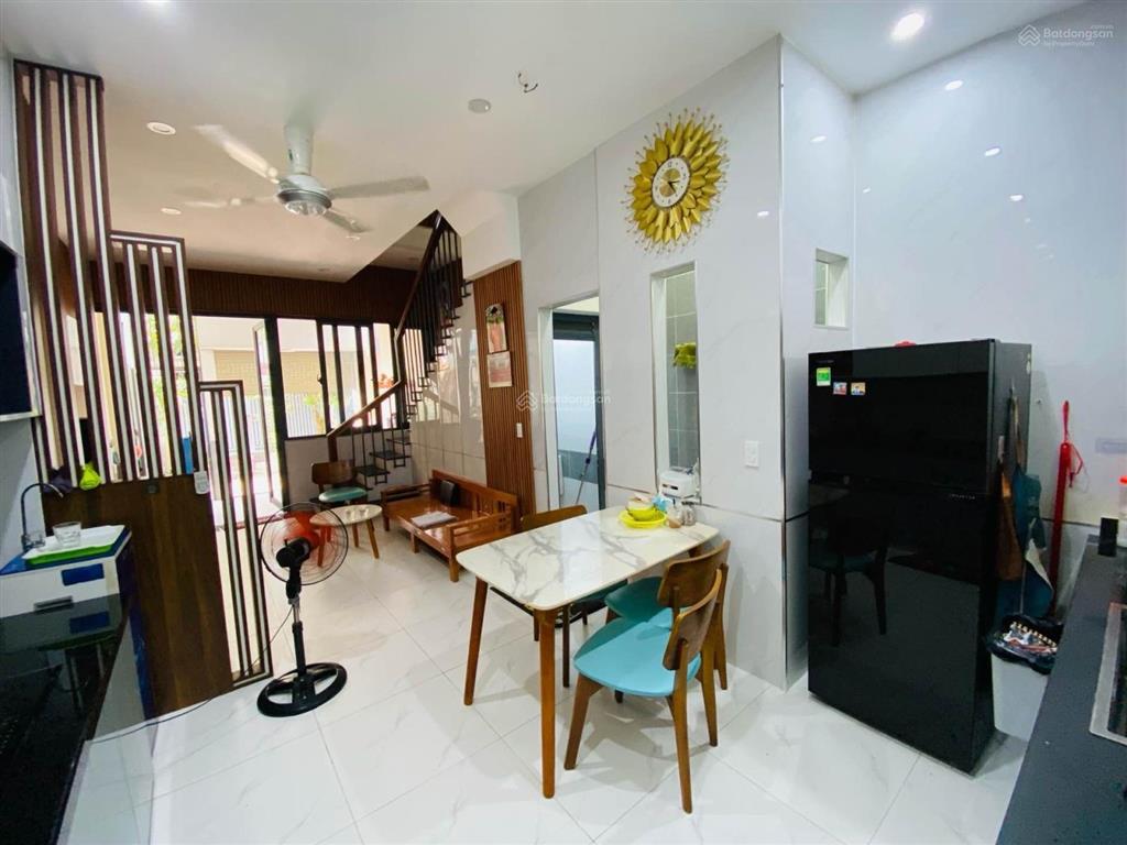 Chỉ 4.65 tỷ | nhà đẹp 2 tầng 54m2  full nội thất gần chợ long trường