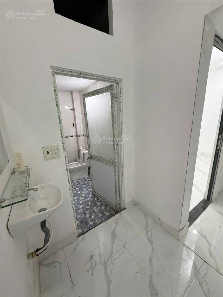 Nhà trường thạnh 120m2  gần đông tăng long  đường 12m