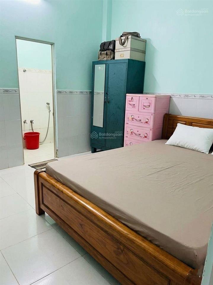 Giảm mạnh 1 tỷ trong 7 ngày nhà đẹp 3 tầng kiên cố 179m2, 5pn sát phú hữu