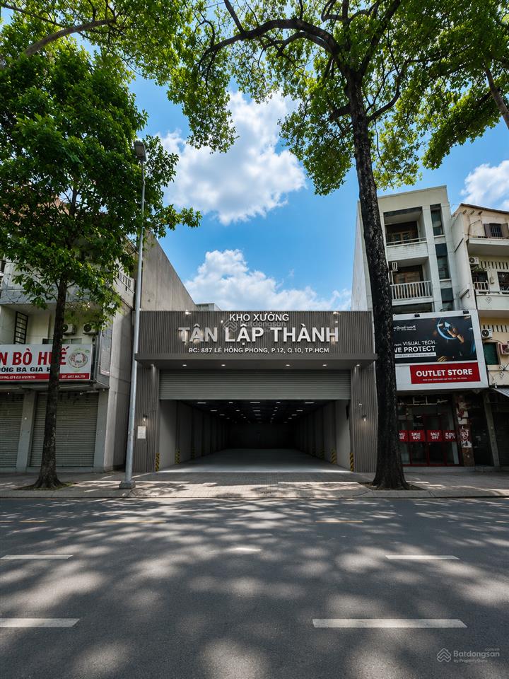 Bán nhà cấp 4 mt lý thường kiệt, dt 15x40  cn 550m2  đang cho thuê 300 tr/th  giá 188 tỷ tl