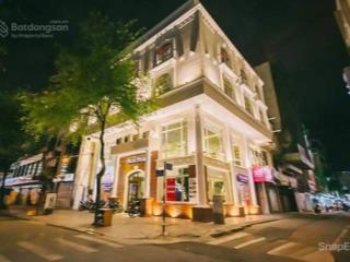Căn hiếm có 2 mt lê quý đôn  võ văn tần, q3 dtsd 3000m2  trệt  4 lầu  sân thượng
