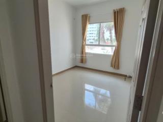 Cần bán căn hộ bình khánh 51m2, 1pn, ban công, logia, view ngoài thoáng . giá tốt 3.3 tỷ. sổ hồng.