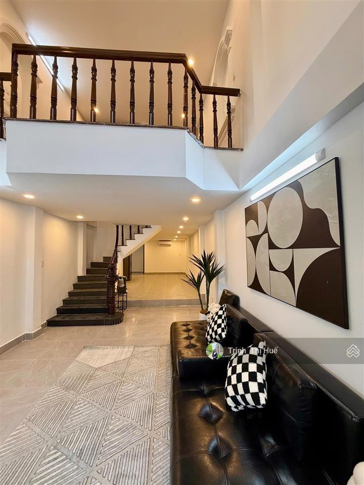 Gấp! chỉ 23.x tỷ bán nhanh np mt ngay xuân thủy, p. thảo điền, q.2  dt 4x1860m2hđt 50tr/tháng