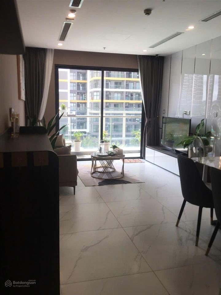 Cho thuê the beverly  vinhomes grand park, 2pn  2wc full nội thất luxury  ngắn hạn  dài hạn