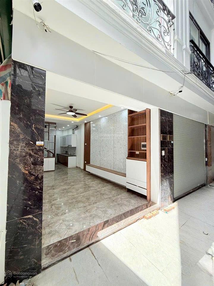 Nhà mới giá siêu đẹp 342 hồ tùng mậu 36m2*5t chỉ hơn 8.x tỷ