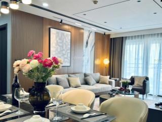 Cần bán căn 3 ngủ golden palm 119 m2 ( có 2 ban công rộng ) đông nam mát mẻ