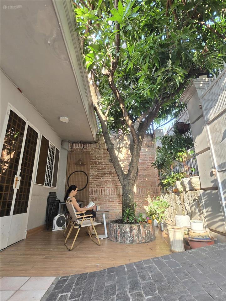 Nhà hẻm xe tải p.1 gò vấp  ngang 9.6m  dài 17m  dtsd 160m  đã có gpxd  giá cực tốt
