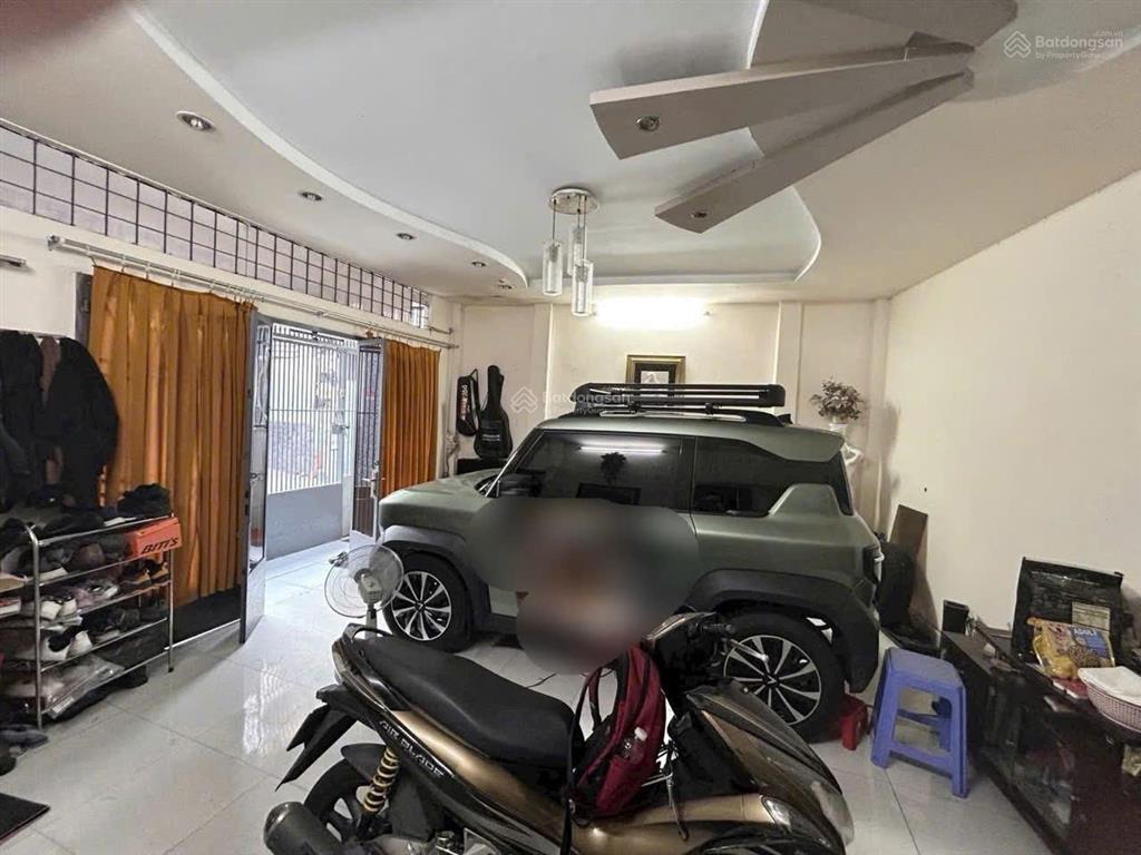 Nhà hxh nguyễn du p.7 gò vấp dt 8 x 7m (3 lầu). giá 7 tỷ