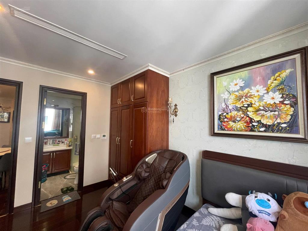 Bán căn hộ chung cư 2pn, 2wc tại hc golden city, 6,9 tỷ, 72m2