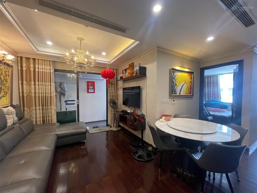 Bán căn hộ chung cư 2pn, 2wc tại hc golden city, 6,9 tỷ, 72m2