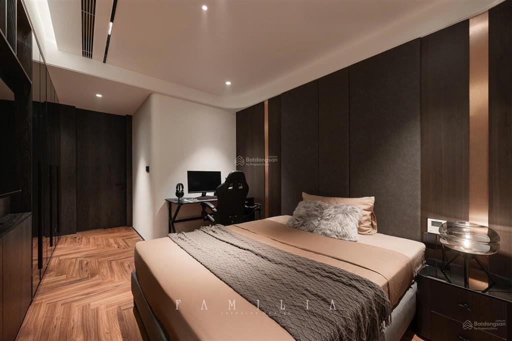 Penthouse tại berriver jardin 180m2 4pn 3wc nội thất 3tỷ tặng lại cho chủ mới. giá thương lượng