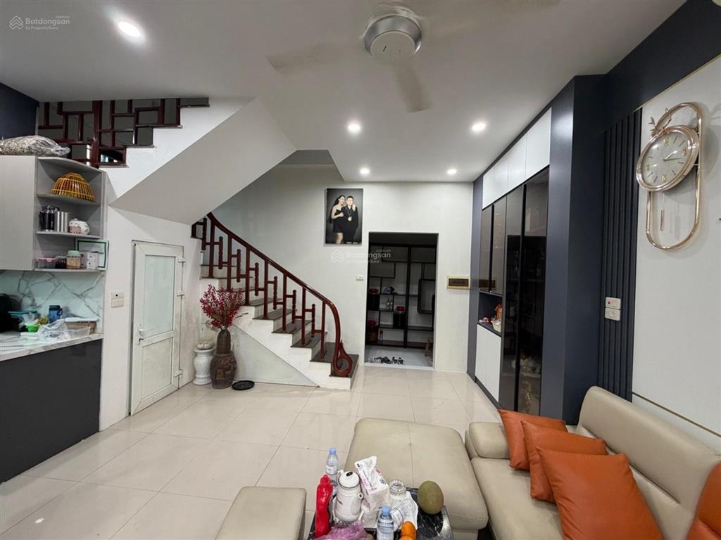 Bán nhà riêng tại tổ 9, mậu lương, 7,5 tỷ, 47m2, 4pn, đầy đủ tiện ích