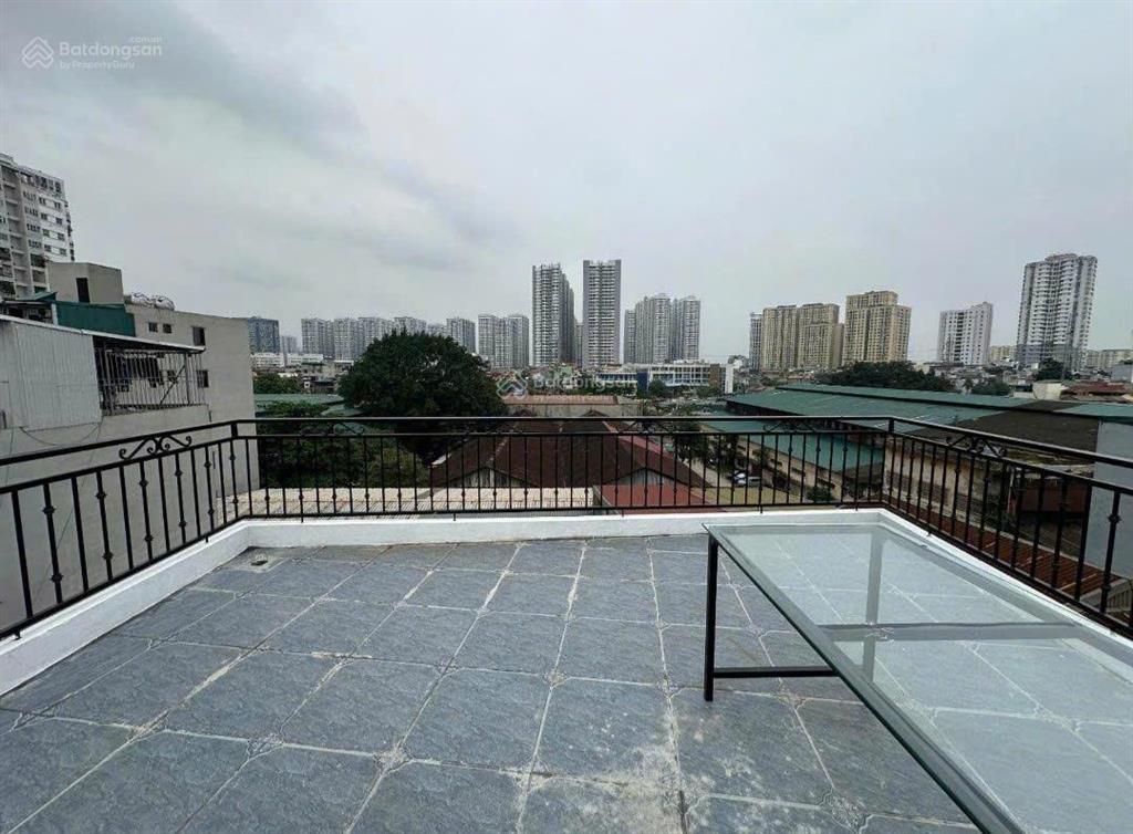 Bán nhà ccmn phố minh khai, dt 60 m2, mt 5,5 m, 6 tầng tháng máy, kd tốt!