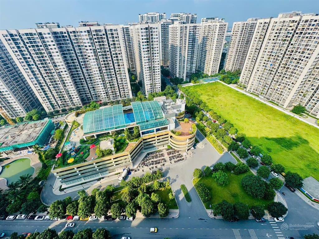 Bán gấp căn studio giá tốt chỉ 1,960tỷ  ocean park 1  gia lâm
