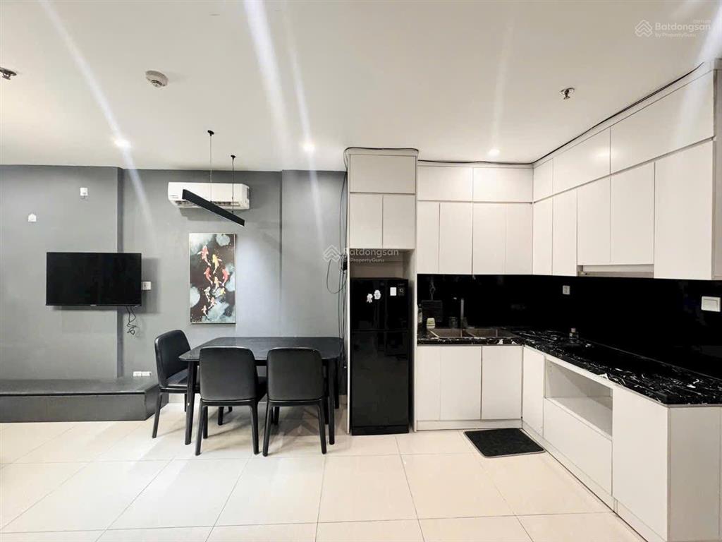 Bán gấp căn studio giá tốt chỉ 1,960tỷ  ocean park 1  gia lâm