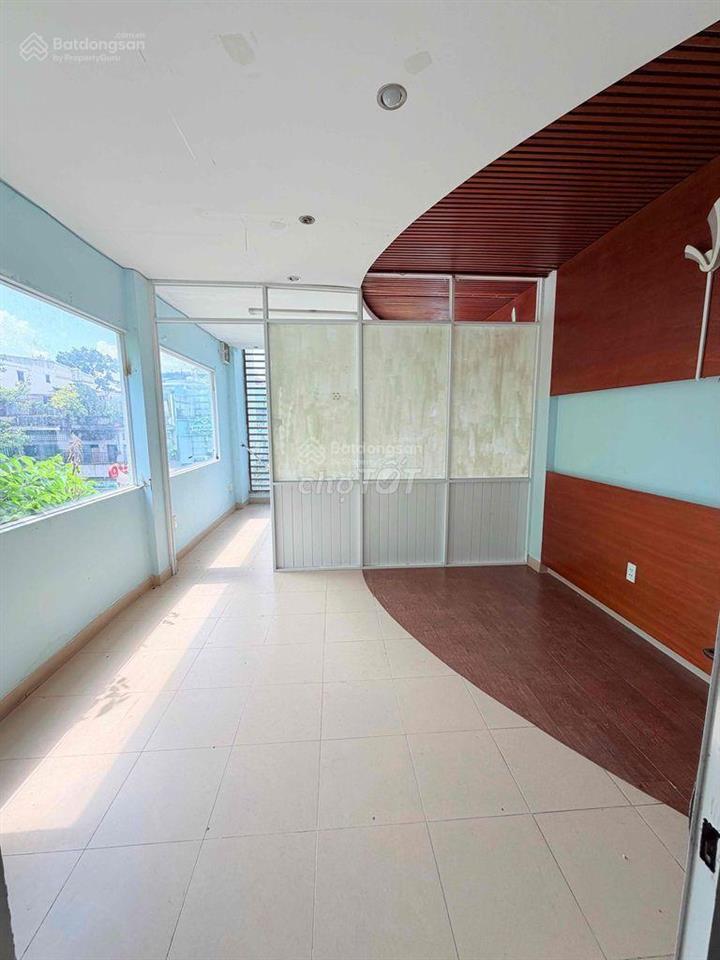 Cho thuê nhà riêng, 28 triệu, 97m2 view đẹp uy tín