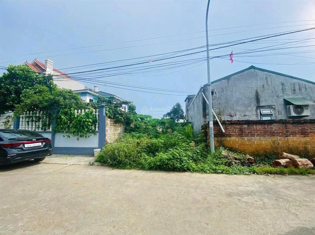 Bán đất 100m2 nhỉnh 3 tỷ, sẵn sổ khu lõi công nghệ cao hòa lạc, thạch thất, đường 2 ô tô tránh