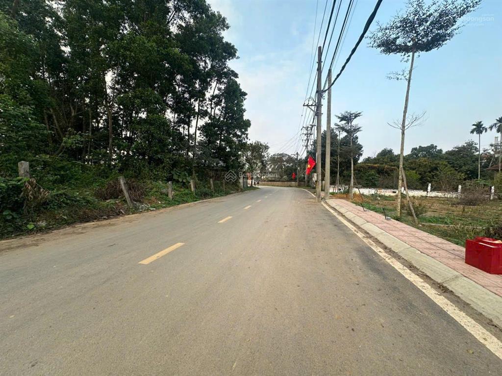Bán đất 100m2 nhỉnh 3 tỷ, sẵn sổ khu lõi công nghệ cao hòa lạc, thạch thất, đường 2 ô tô tránh