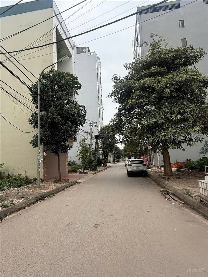 Bán gấp lô 100m2, full thổ cư 100%, cách ql21 chỉ vài phút, gần cnc & đh fpt, chỉ nhỉnh 3 tỷ