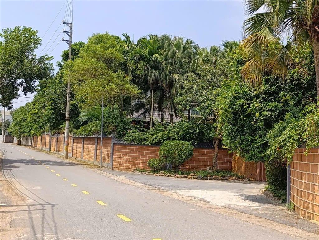 Cần tiền bán lô đất 100m2 gần khu công nghệ cao và đại học quốc gia chỉ 1.9 tỷ