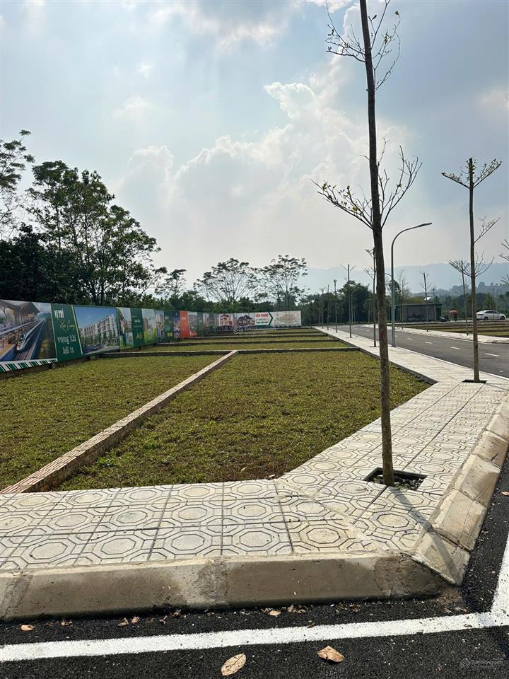 Chỉ 800 triệu sở hữu ngay đất full thổ cư gần thị trấn xuân mai, xung quanh dân cư sầm uất