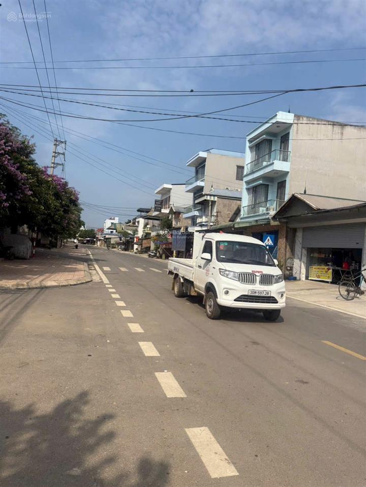Bán gấp đất 950tr/lô sát trung tâm thị trấn xuân mai dòng tiền cho thuê hơn 500 triệu/năm