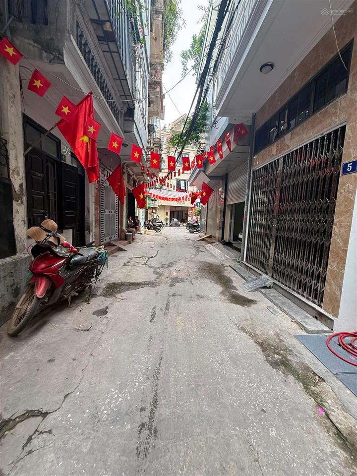 Phân lô đền lừ  hoàng mai 7 tầng thang máy  ô tô ngủ trong nhà  sổ đỏ 46m