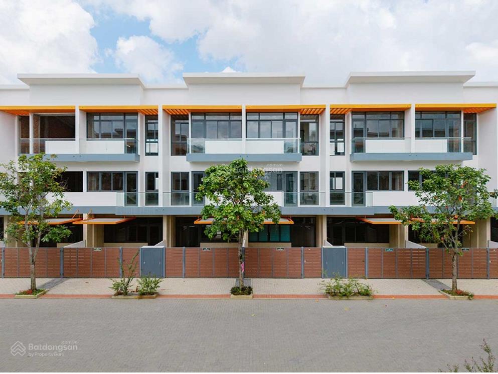 Cần bán nhanh nhà 2 lầu mt đường 826e 40m, long an mới xây giá nhỉnh 3.8 tỷ