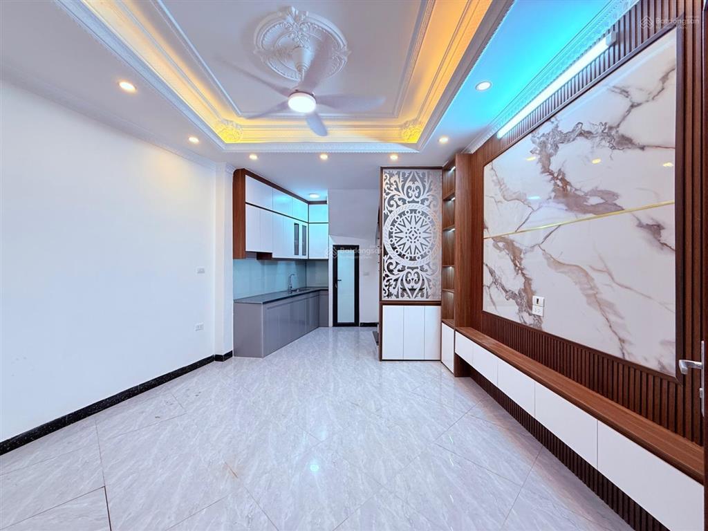 Siêu phẩm xuân đỉnh nhà mới tinh tươm  sát ô tô  ô tô tránh cực gần  nhà mới ở ngay