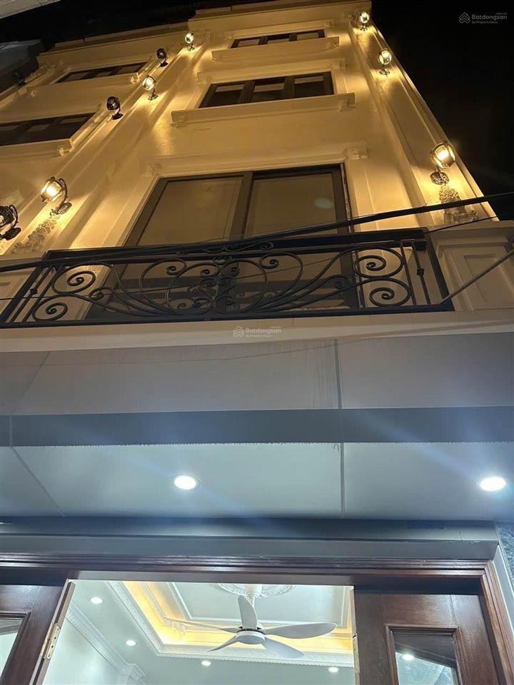 Nhà đẹp xuân đỉnh lô góc 3 thoáng  5 tầng thang máy ô tô con đỗ tận cứa  nhà mới tinh