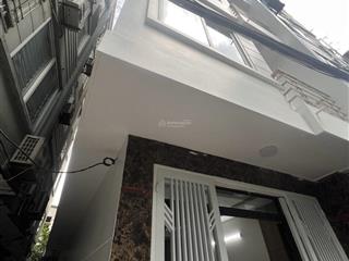 Xuân la  full nội thất  lô góc  sát ô tô  nhà mới ở ngay
