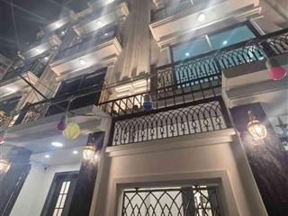 Siêu phẩm nhà mới tây hồ 6 tầng thang máy