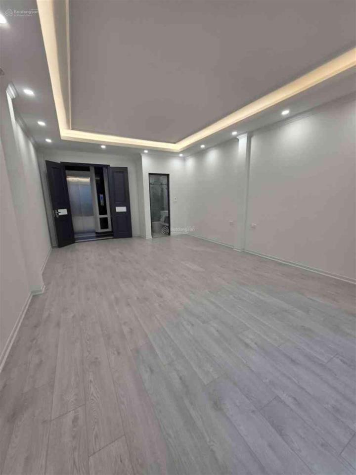 Siêu phẩm nhà mới tây hồ 6 tầng thang máy
