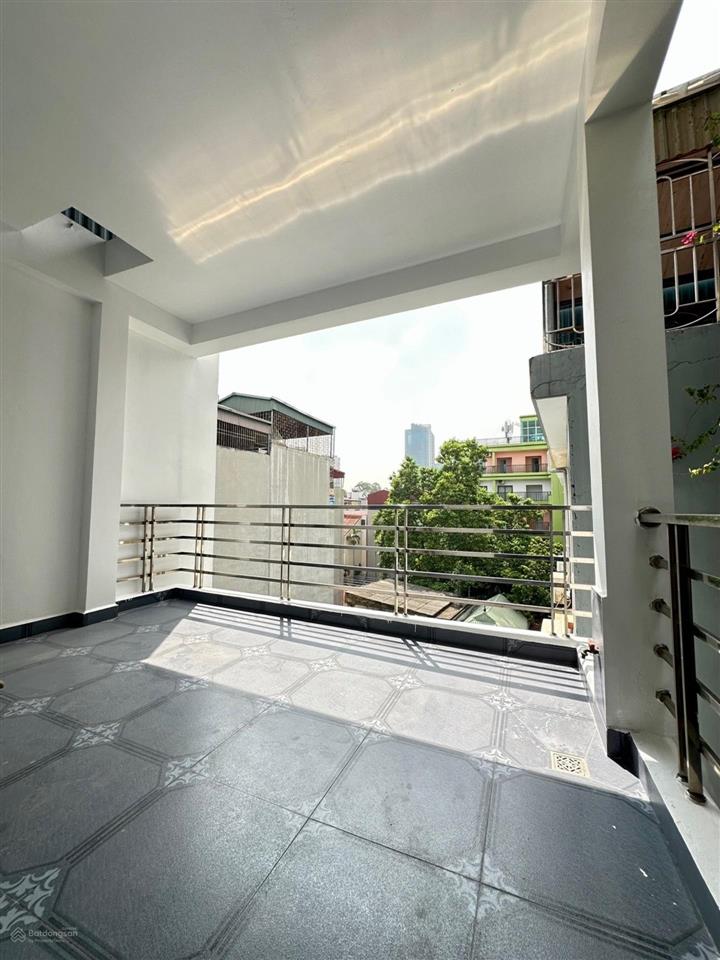 Nhà đẹp full nội thất sẵn ở  lô góc 2 thoáng  gần phố  bạt ngàn tiện ích  sổ vuông đẹp