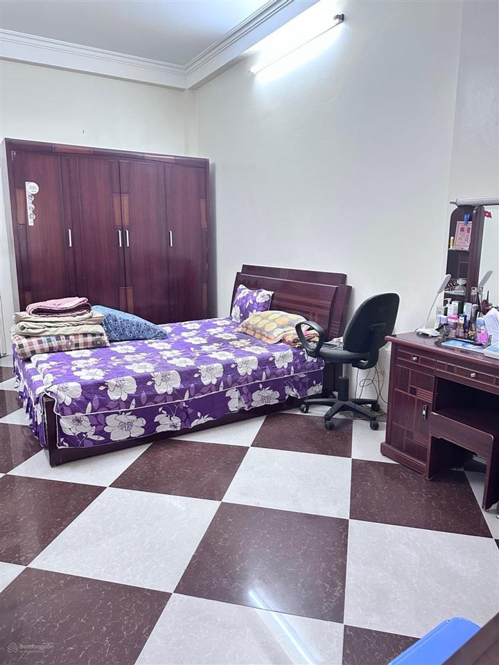 Nhà đẹp 6 tầng lô góc thang máy xuân la, tây hồ