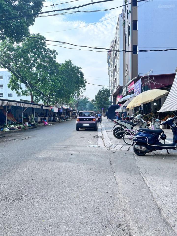 Nhà đẹp 6 tầng lô góc thang máy xuân la, tây hồ