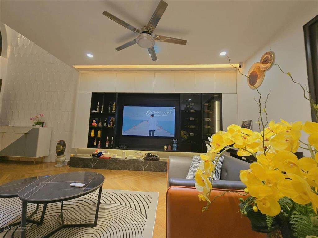 Nhà đẹp cổ nhuế  ngõ thông chế lan viên
