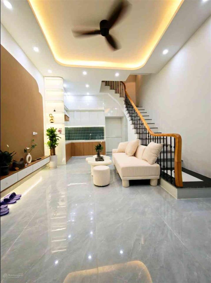 Nhà 5 tầng mới tinh ~32m tại phạm văn đồng chế lan viên, view khu biệt thự resco