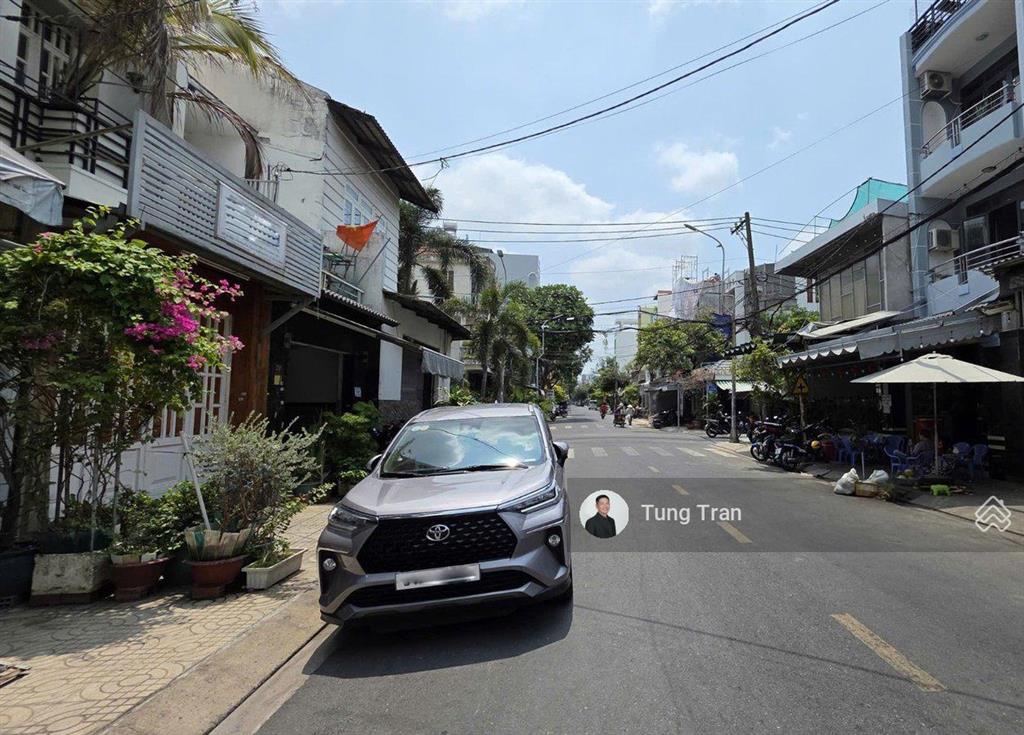Chủ gấp bán  thương lượng mạnh nhà 5 tầng mặt tiền lê niệm  tân phú đường ôtô tránh, kinh doanh