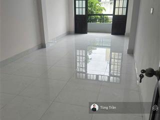 Mặt tiền ngay nhà thờ  chợ tân định  sẵn kết cấu 5 tầng btct  5 pn  chỉ 23.5 tỷ