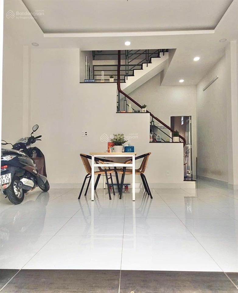 Huỳnh văn nghệ  tân bình  2 tầng btct  76m2  ngang 5m  vuông a4  chỉ 5.99 tỷ