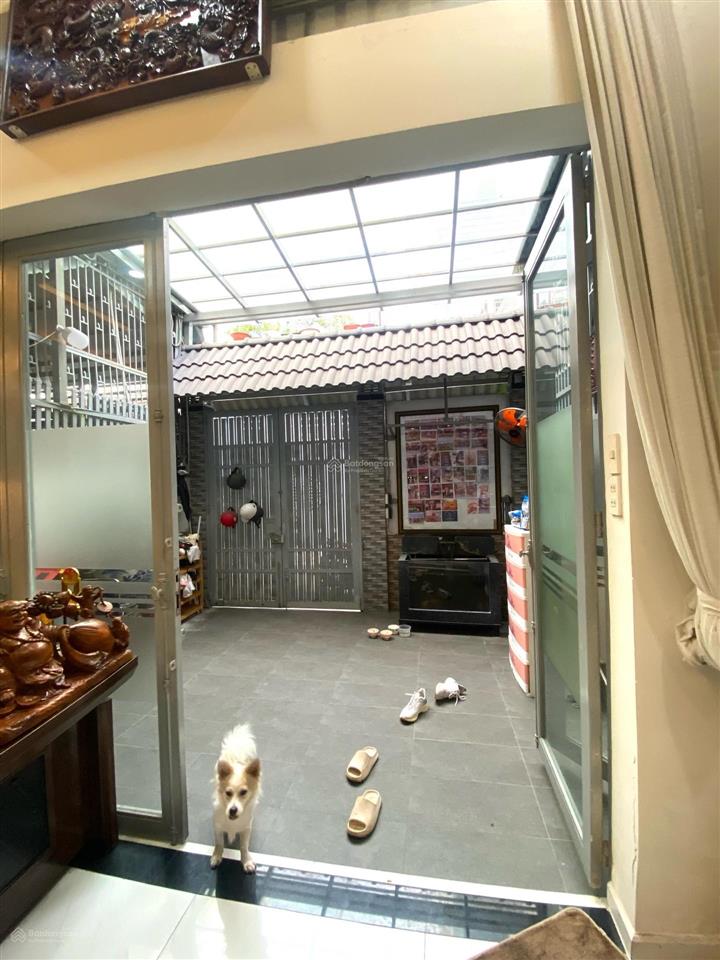 Trần thị trọng phường 15 tân bình  hxh có sân để xe  80m2 chỉ 8.39 tỷ thương lượng mạnh