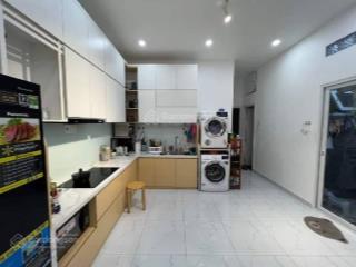 Ngang bề thế 5.4m  nở hậu  nguyễn sỹ sách  phường 15  tân bình  67m2 chỉ 6.1 tỷ thương lượng