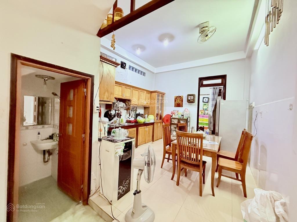 80.68m2  3 tầng  3 phòng  huỳnh văn nghệ  hẻm 4m  chỉ 7.2 tỷ