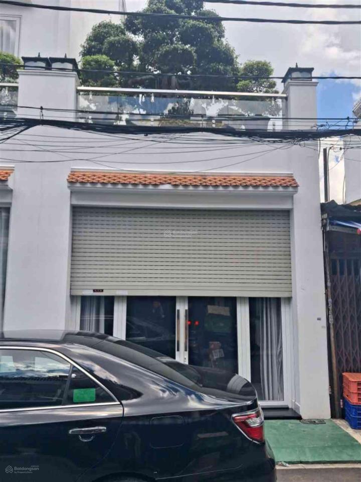 Huỳnh văn nghệ  hẻm nhựa  xe hơi đậu trong nhà  sổ vuông a4  69m2 chỉ 8 tỷ thương lượng
